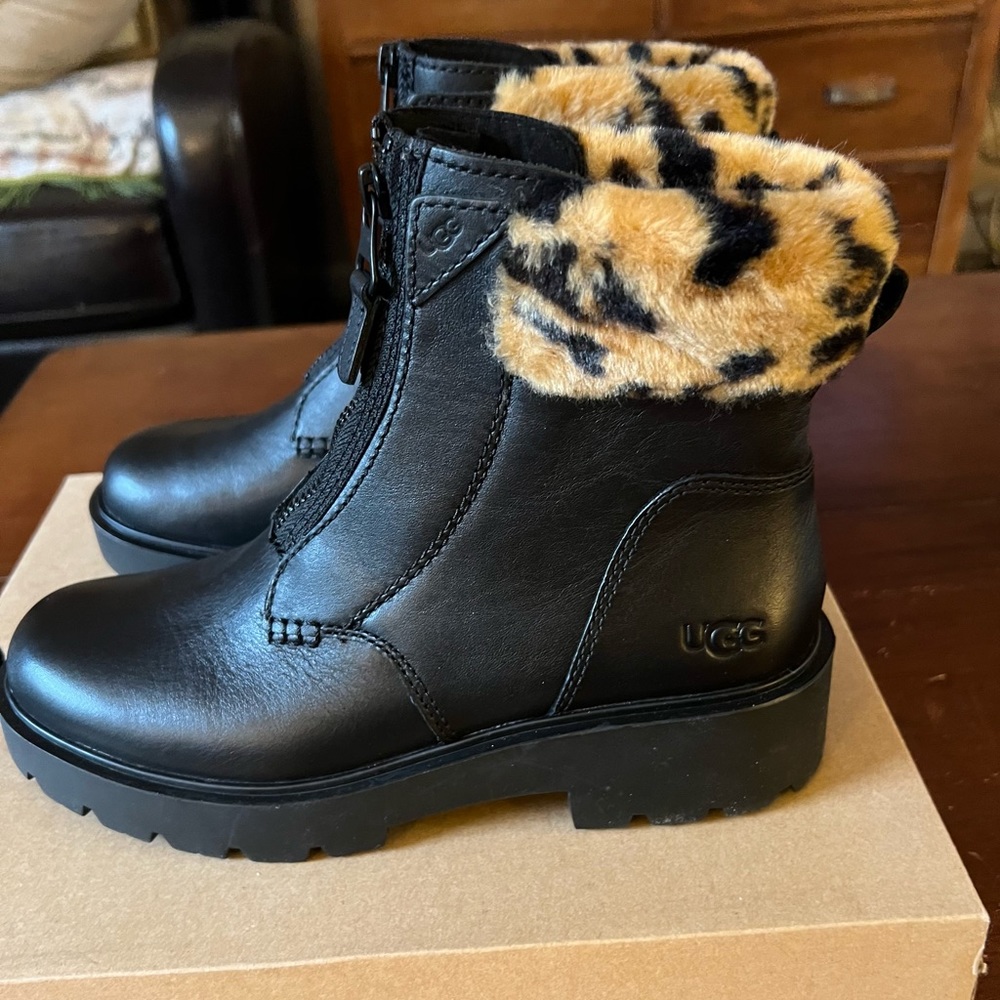 UGG Black Leather Ankle Boots with Leopard Faux-Fur Cuff